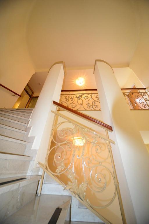 An Der Hotel Vienne